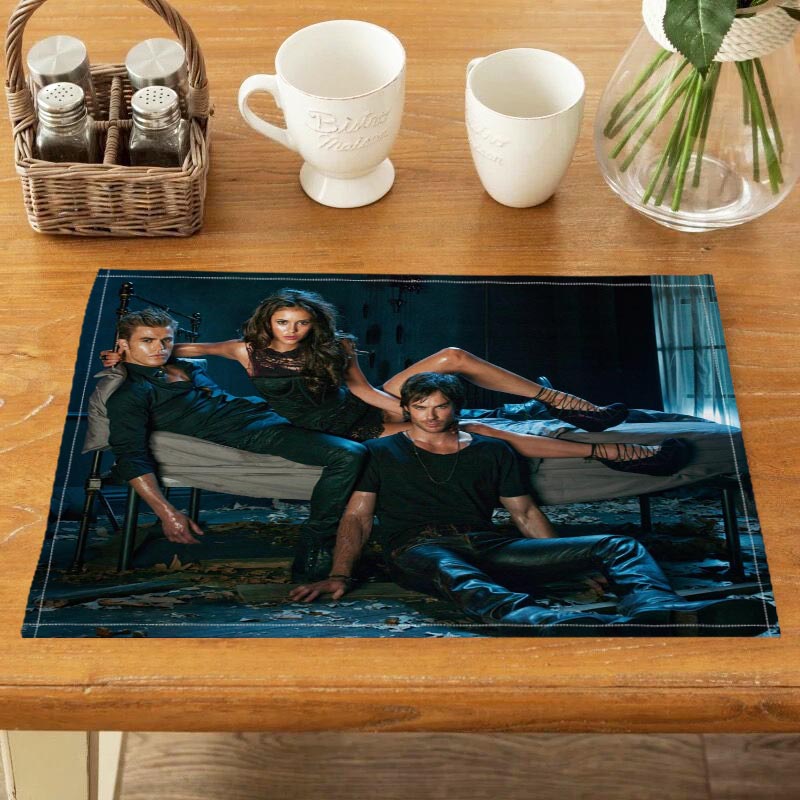 Custom Vampire Diaries TV Kitc - Kitchen Appliances Table reseña y precio